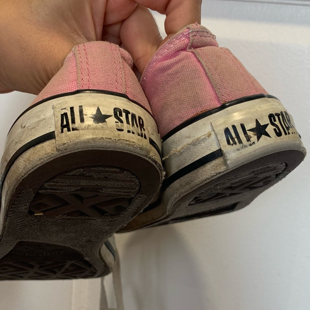 Pink converse - Picture 4 of 6